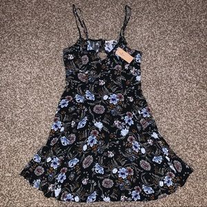 NWT American Eagle Floral Sundress
